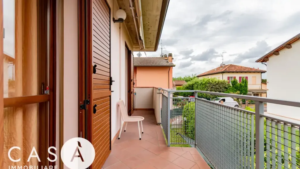 Balcon - Villa Portion with Garden in Forlì