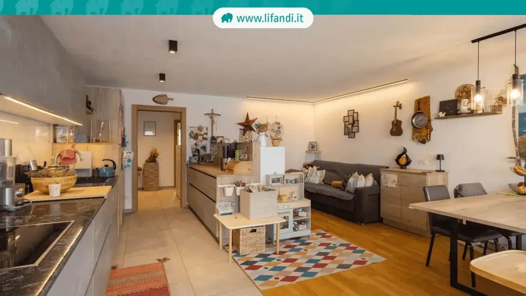 Elutuba - Modern Apartment with Mountain View in Vipiteno