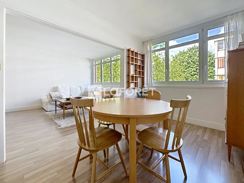 Salle à manger - Appartement Rénové avec Parking à Champigny-sur-Marne