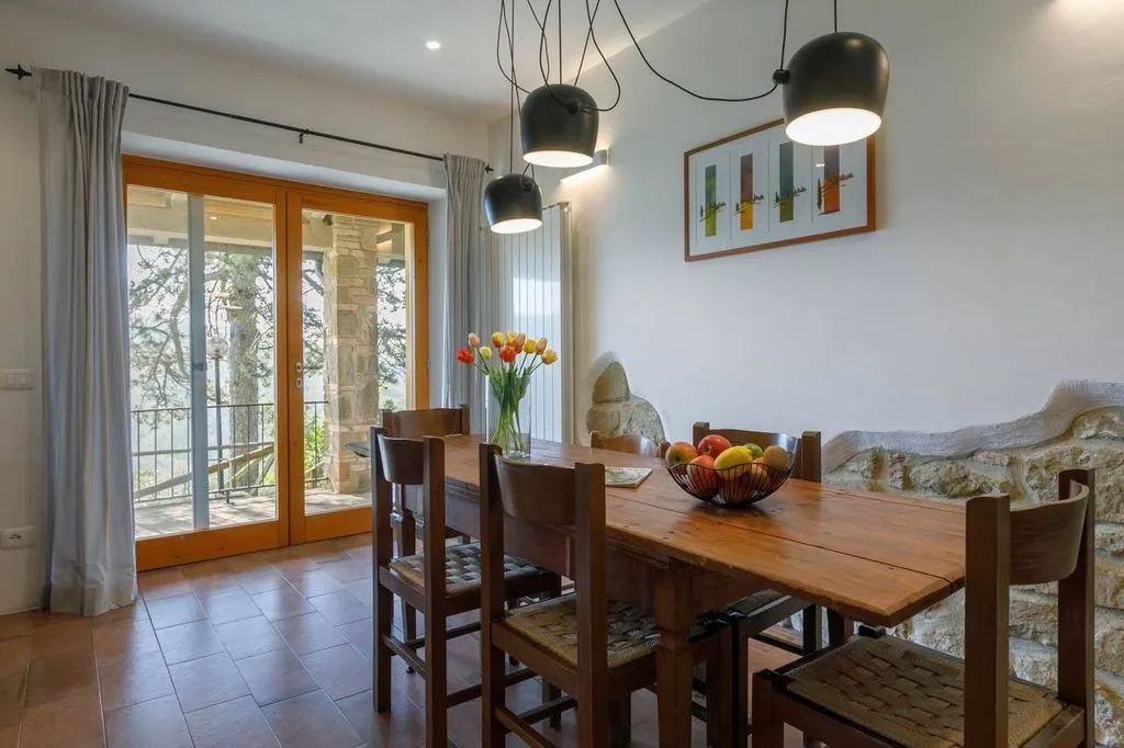 Söögituba - Luxury Villa with Garden in Umbertide