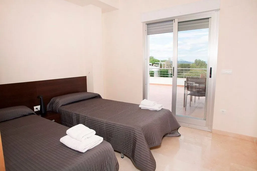 Magamistoad - Apartment with Pool and Terrace in Pego