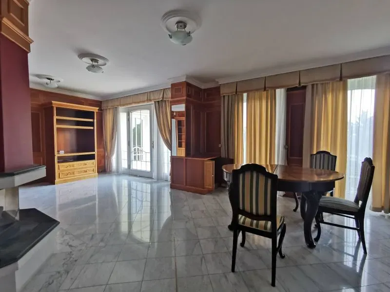 Söögituba - Luxury Villa with Panoramic Views in Budapest XII