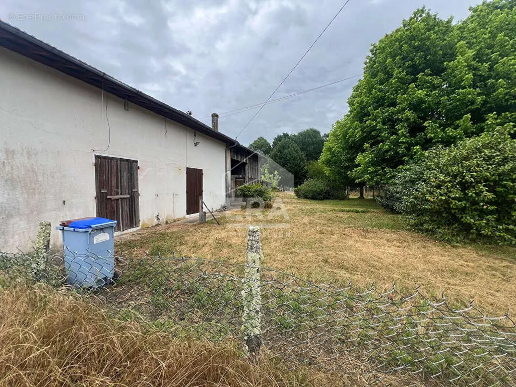 Exterior - Constructible Plot with Garden in Le Teich