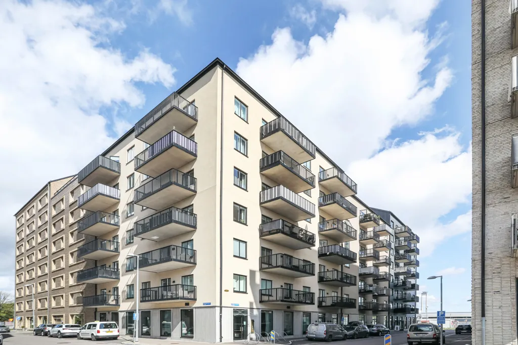 Välivaade - Modern Flat with South-Facing Balcony in Göteborg