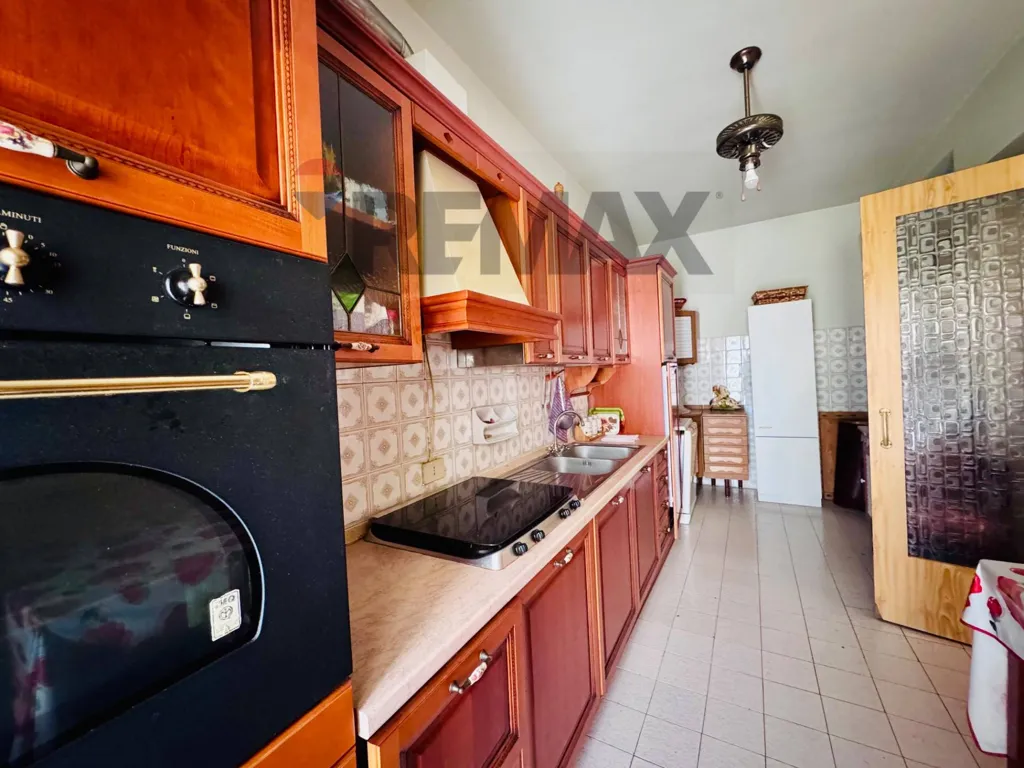 Cuisine - Spacious Apartment with Balcony in Ragusa
