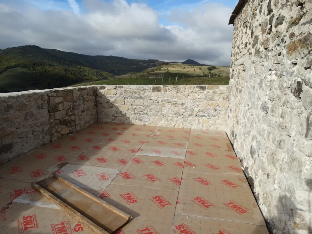 Terrass - Renaissance Farmhouse with Mountain View in Ardèche