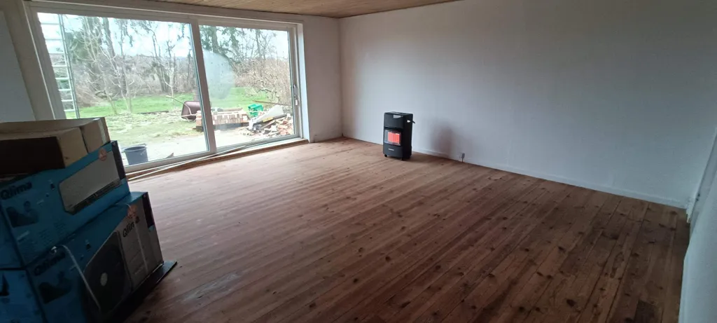 Pièces - 2-Bed Flat with Garden Access on Farm near Haslev