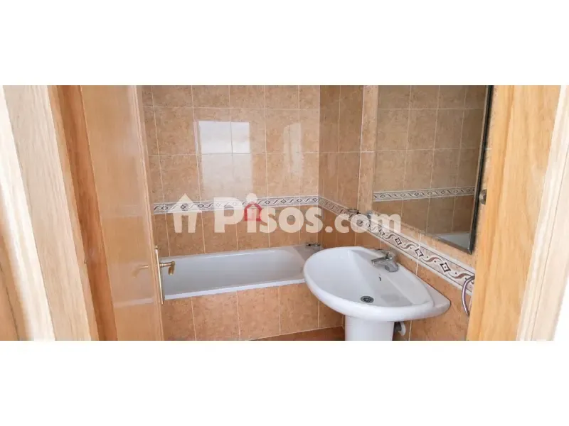 Vannitoad - Ample Flat with Balcony in Castellón