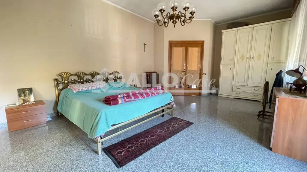 Chambres - Spacious Apartment with Terrace in Cosenza
