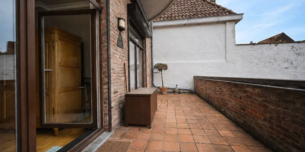 Balcone - Charming Apartment with Historic Facade in Bruges