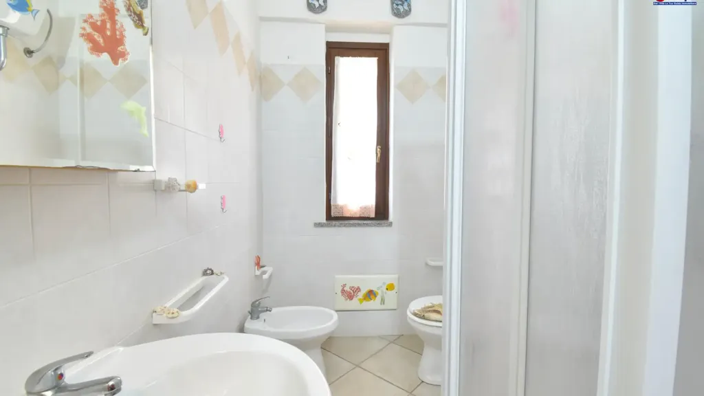 Salles de bain - Apartment with Terrace in Santa Teresa Gallura