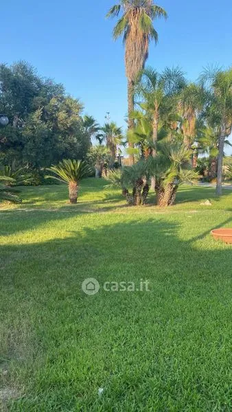 Aed - Rented Villa with Private Garden in Pisticci