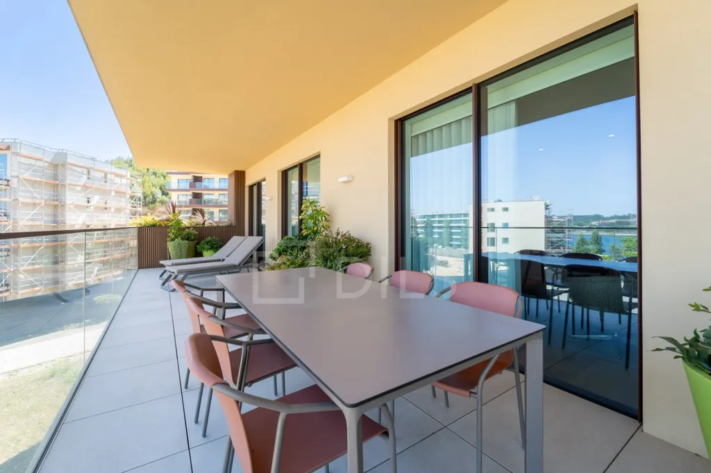 Balcon - T3 Apartment with River View in Vila Nova de Gaia