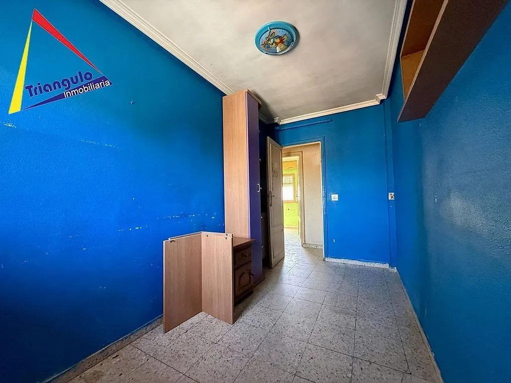 Esik - Flat with Terrace in Segovia