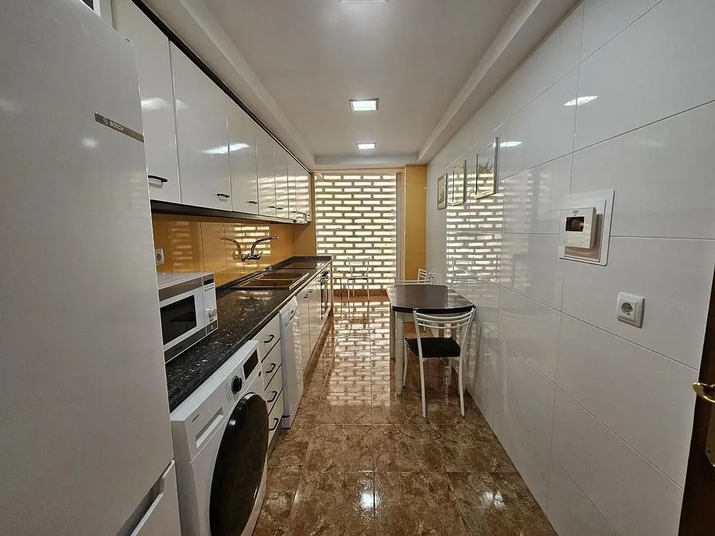 Cuisine - Fully Renovated Student Flat in Valencia