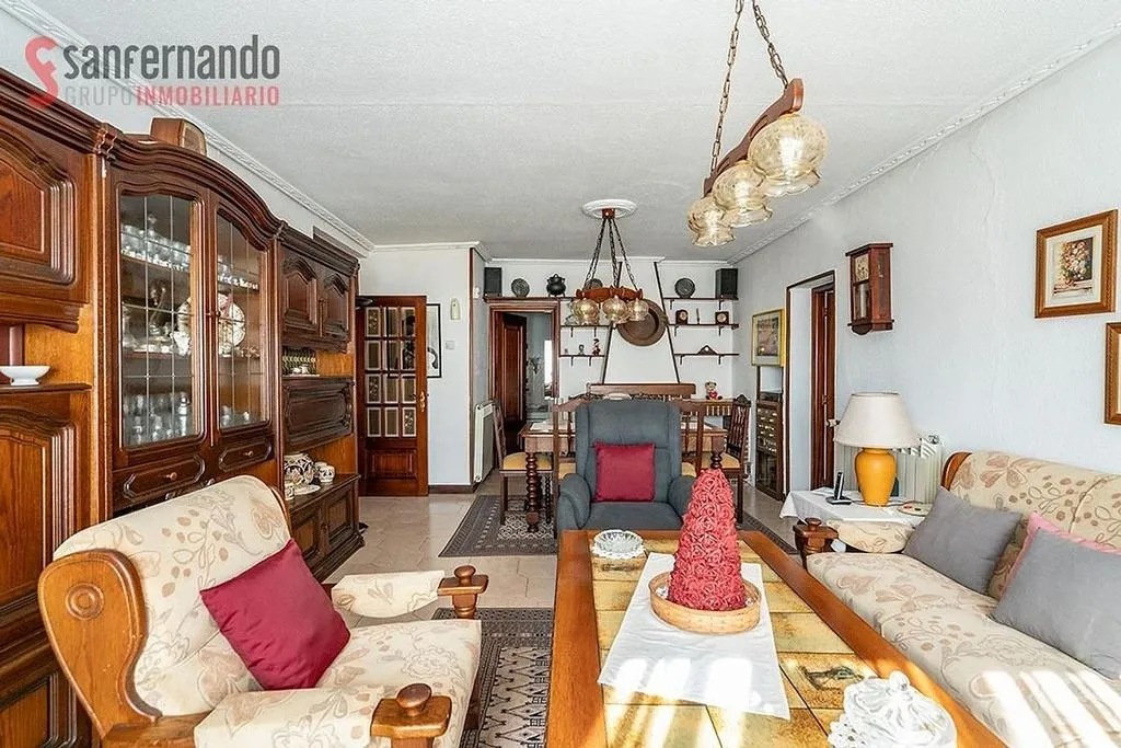 Sala da pranzo - Chalet with Terrace and Garage in Tanos