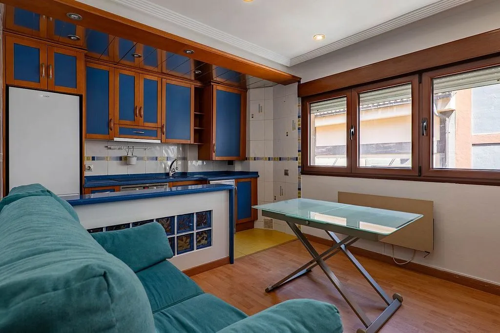 Köök - Apartment with Trunk Space in Gijón Centre