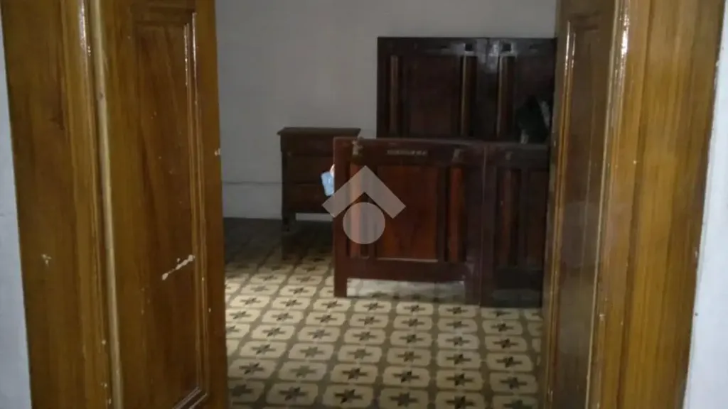 hallway_entrance