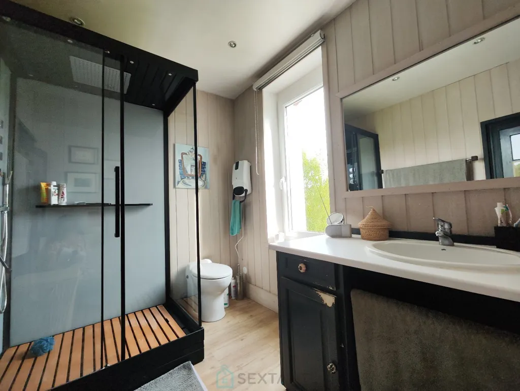 Salles de bain - Maison avec Jardin Clos à 6 km de Lisieux