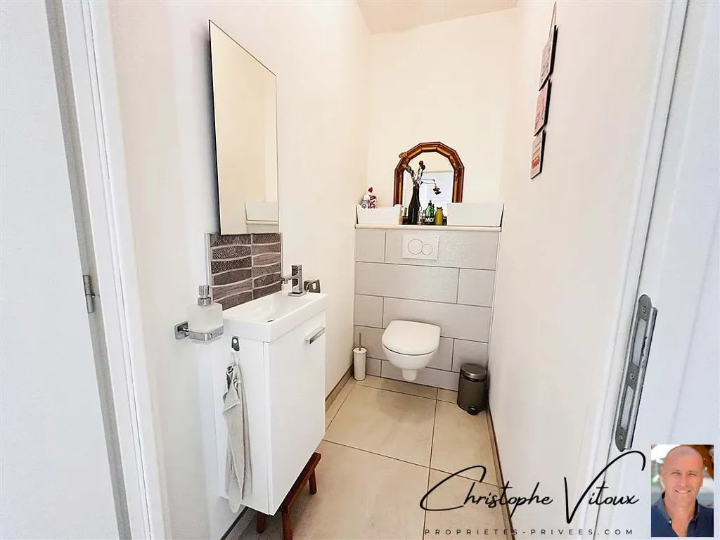 Bagni - Contemporary Villa with Pool in Palaja