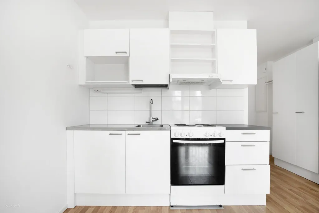 Köök - Efficient Studio in Espoo's Järvenperä