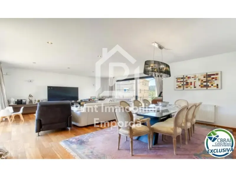 Salle à manger - Spacious Villa with South Orientation in Llançà