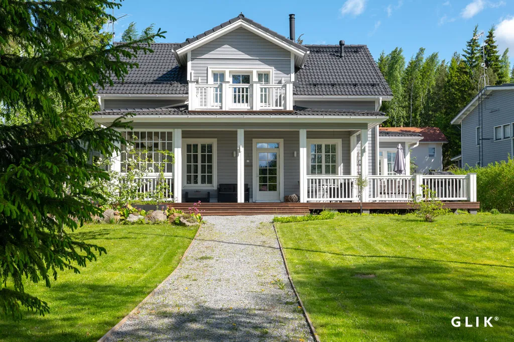 Välivaade - Modern Villa with Lake View in Lempäälä
