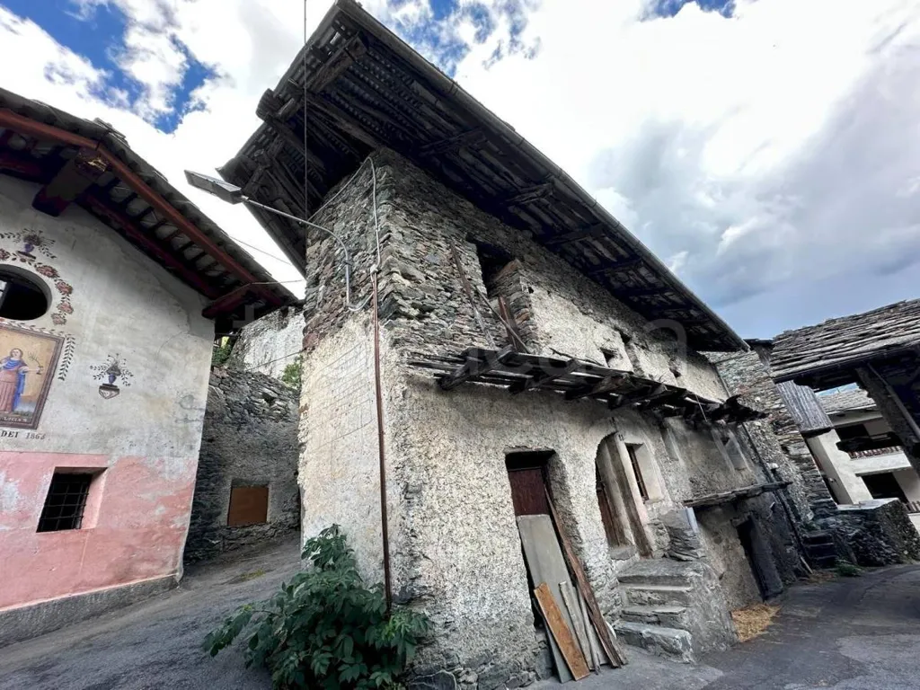 Välivaade - Rustic Stone Cottage in Casteldelfino