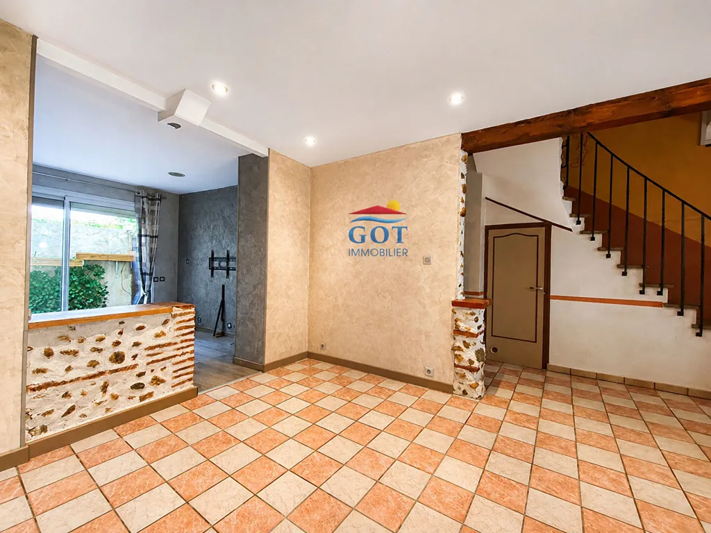 Entrée - Maison de Ville avec Terrasse sans Vis-à-Vis à Bompas