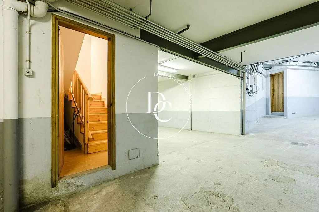 Garage - Renovated Villa with Pool in Ger, Catalonia