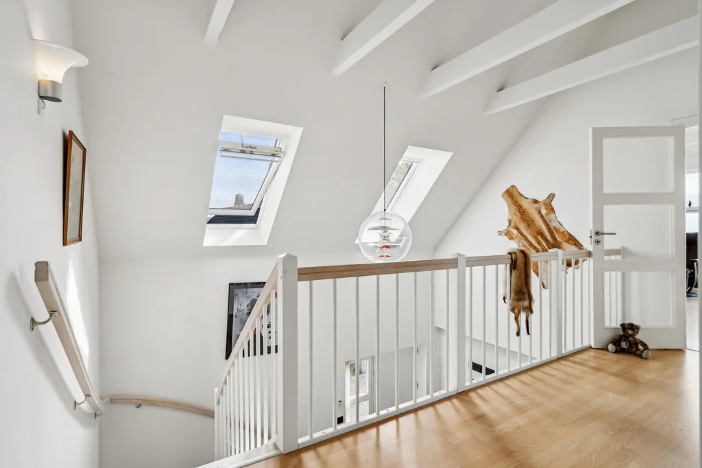 Toad - Modern Villa with Water View in Faxe
