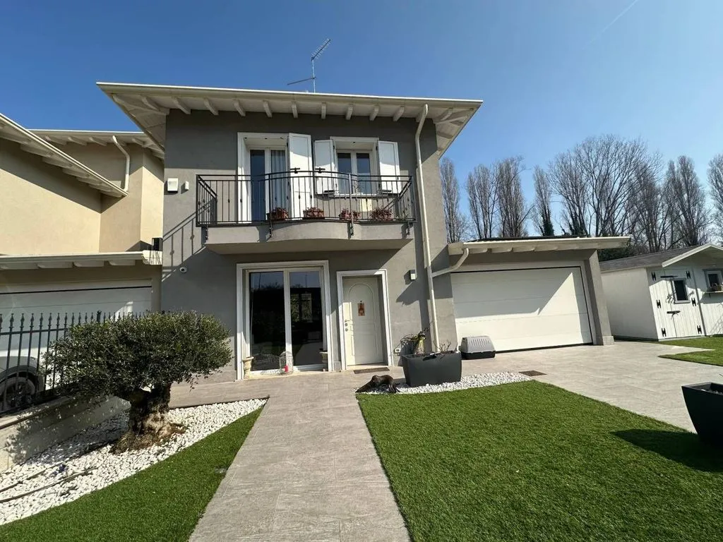 Extérieur - Luxury Terraced House with Pool in Lodi
