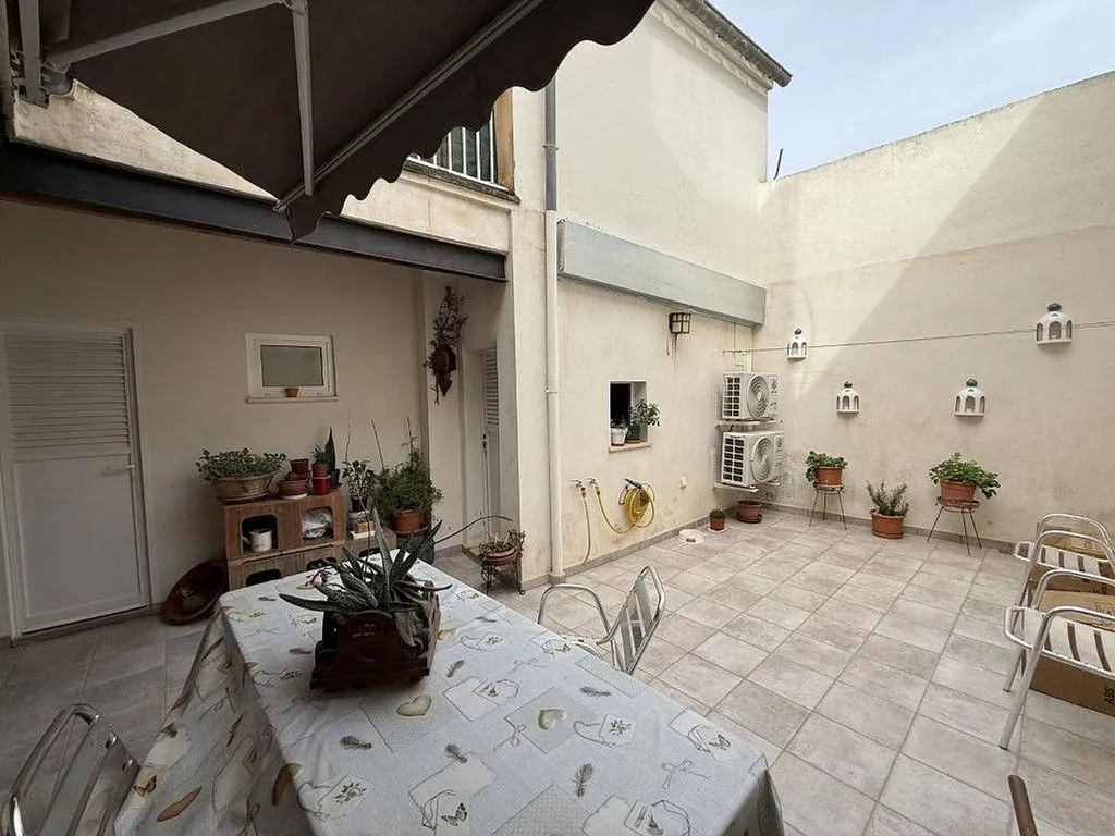 courtyard