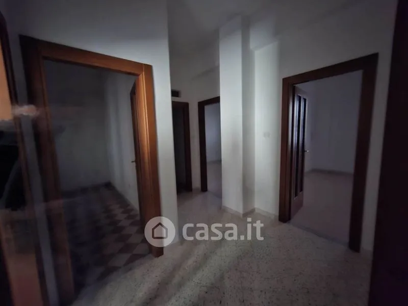 Esik - Apartment with Central Location in Salerno