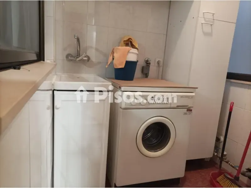 Buanderie - Modernised Flat with Balcony in City Centre