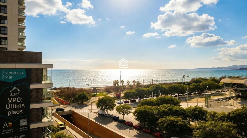 Rõdu - Penthouse with Sea View in Mataró