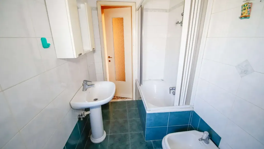 Vannitoad - Bright Apartment with Mountain View in Montanaro