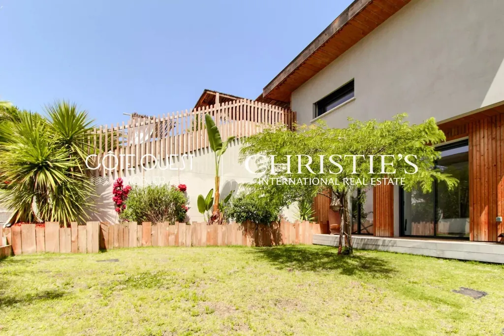 Aed - Contemporary Villa with Pool in Chiberta, Anglet