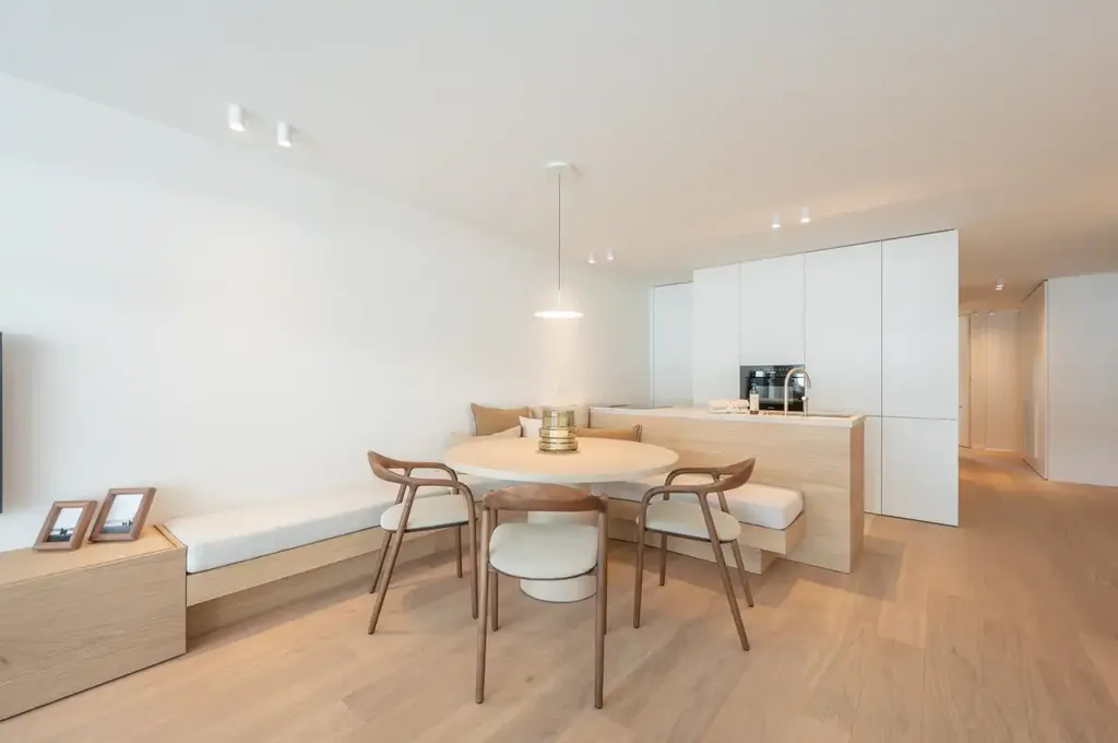 Salle à manger - Appartement Rénové dans le Triangle d'Or à Anvers