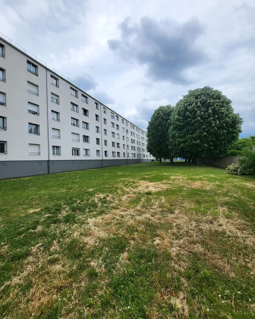 Garden - 3-Piece Flat with View in Rueil-Malmaison