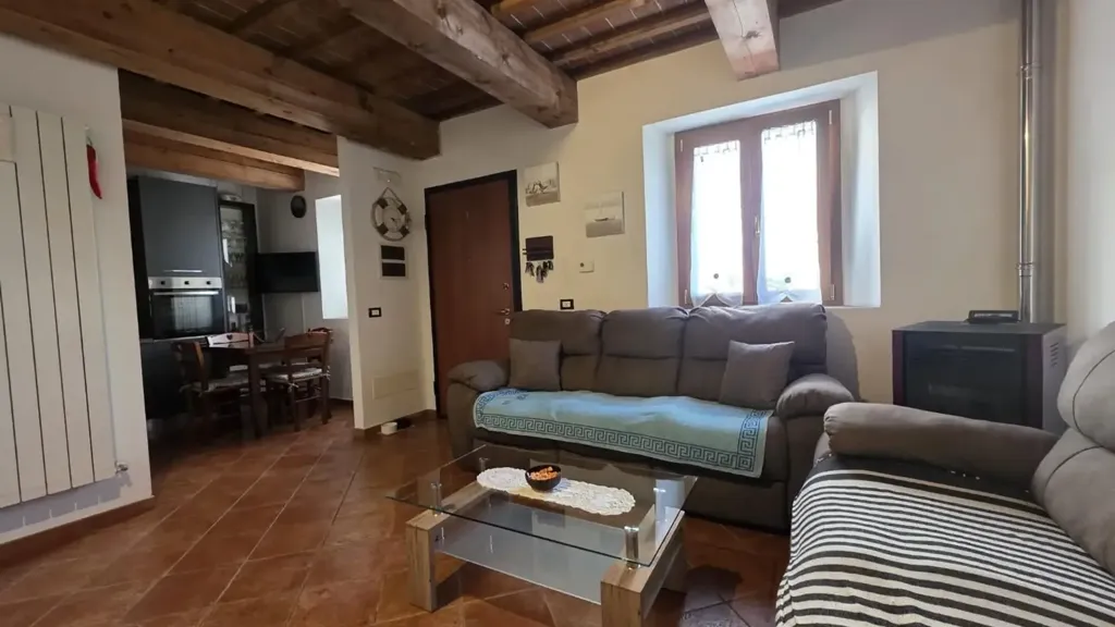 Soggiorno - Terraced House with Private Garden in Collesalvetti