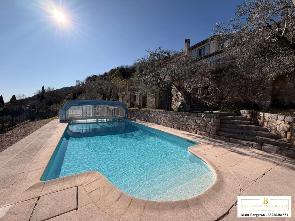 Piscine - Villa avec Piscine et Vue Panoramique