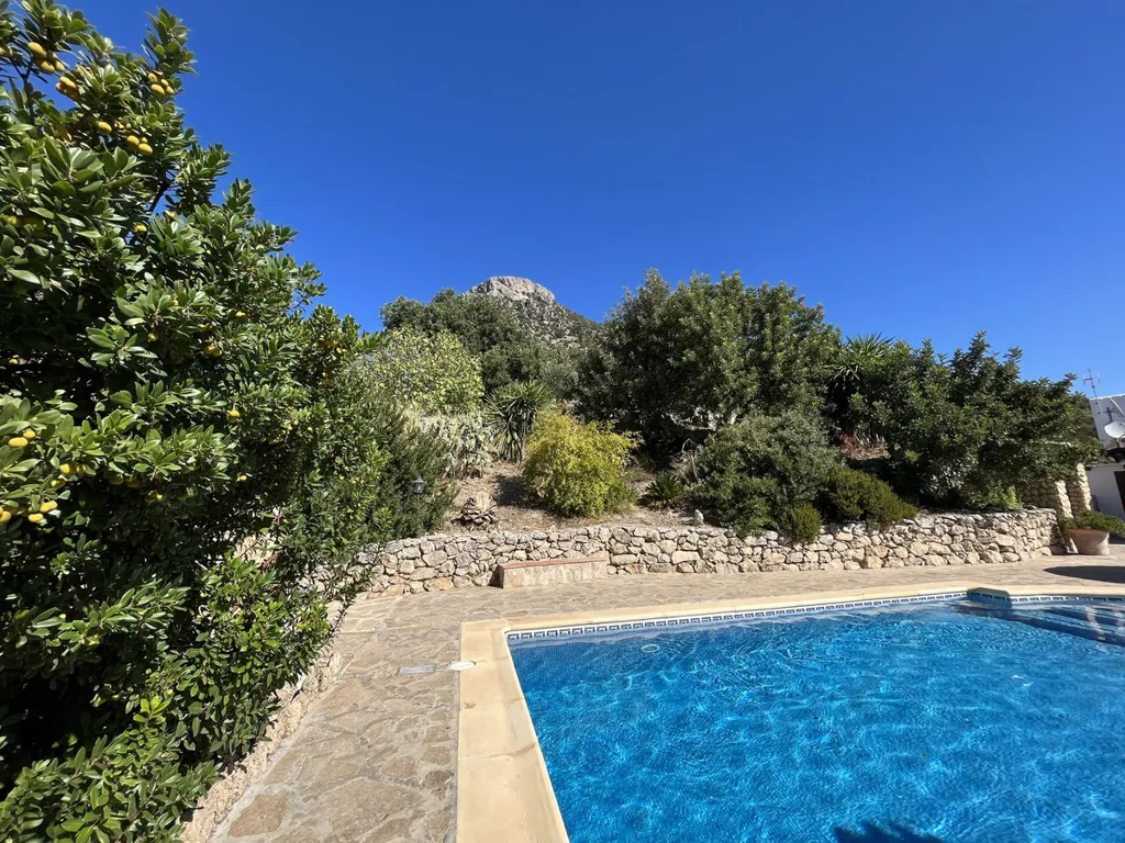 Piscine - Rustic Estate with Natural Setting in Ronda
