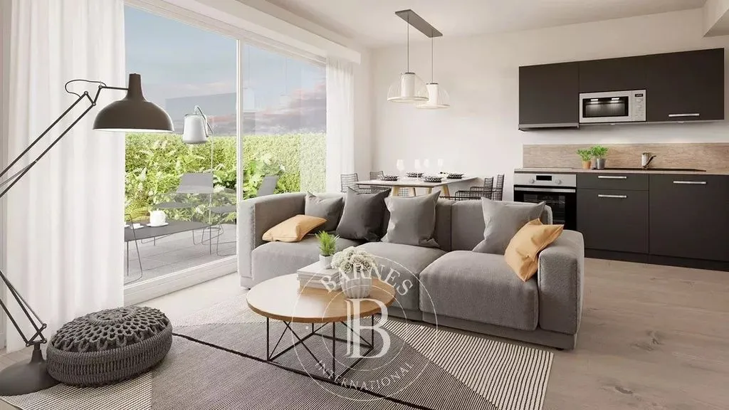 Luxury House with River View in Nantes