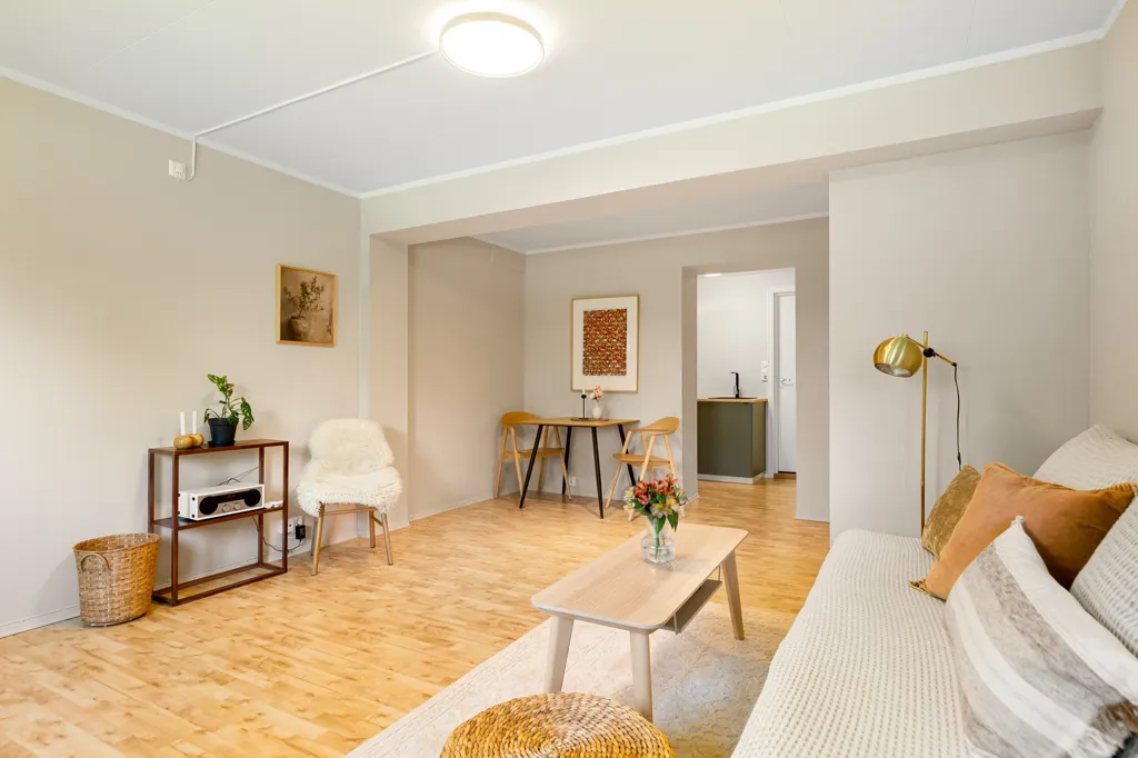 Living Room - Spacious Terraced House with Terrace in Quiet Area