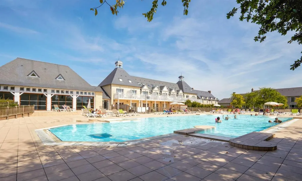 Bassein - Meubled Cottage with Golf View in Port-en-Bessin