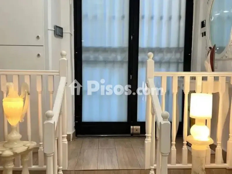 Toad - Design Duplex with Private Patio in Poble Sec