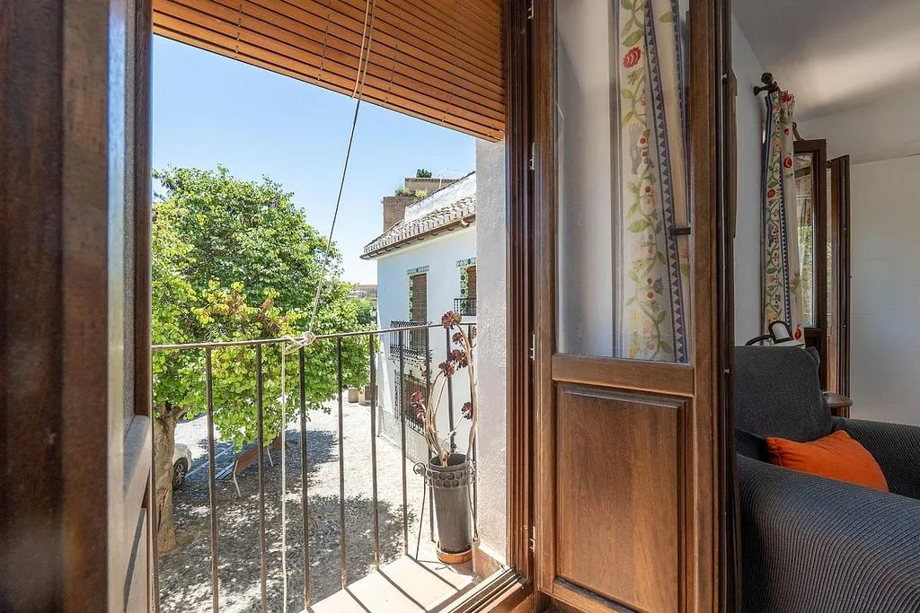 Rõdu - Corner Chalet with Terraces in Albaicín