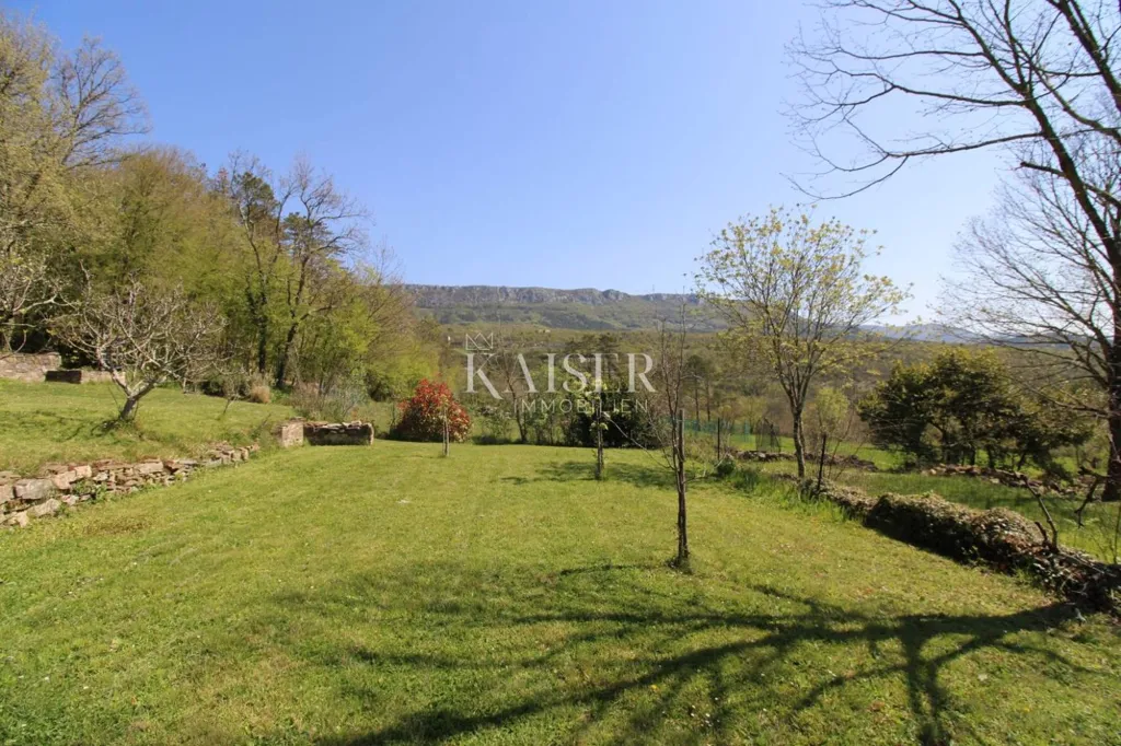 Jardin - Country House with Large Garden in Buzet