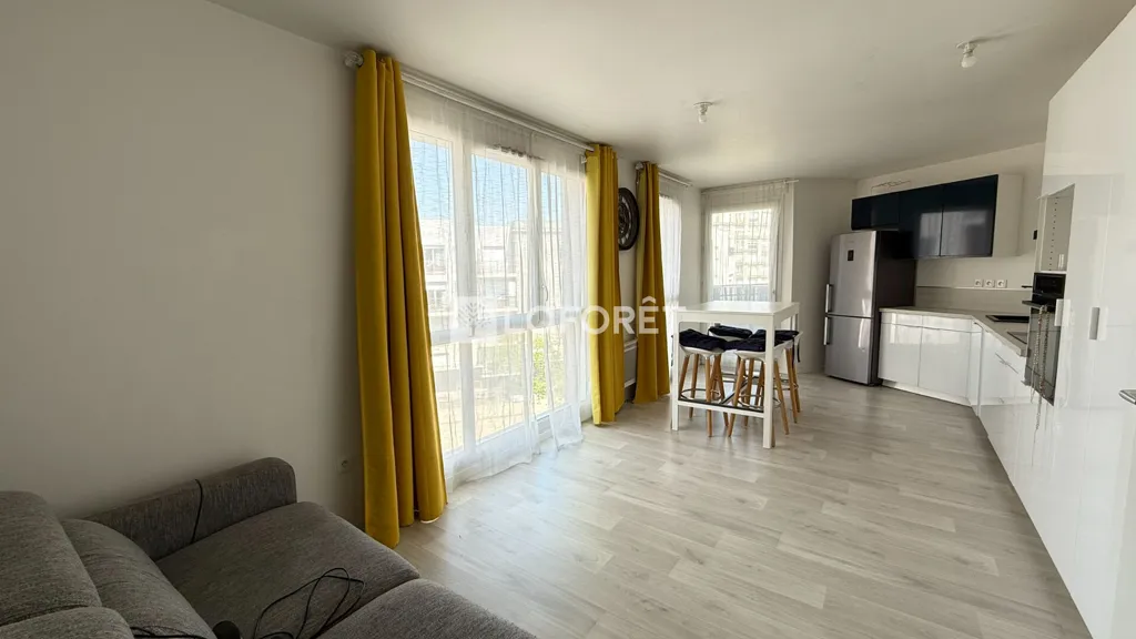 Cuisine - Appartement 3 Pièces avec Balcon à Goussainville